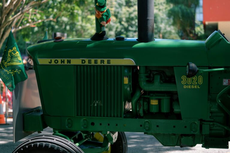 john deere tractor servicing